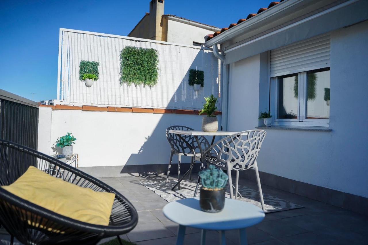 Apartamentos Suites Cariatide بلاسينثيا المظهر الخارجي الصورة
