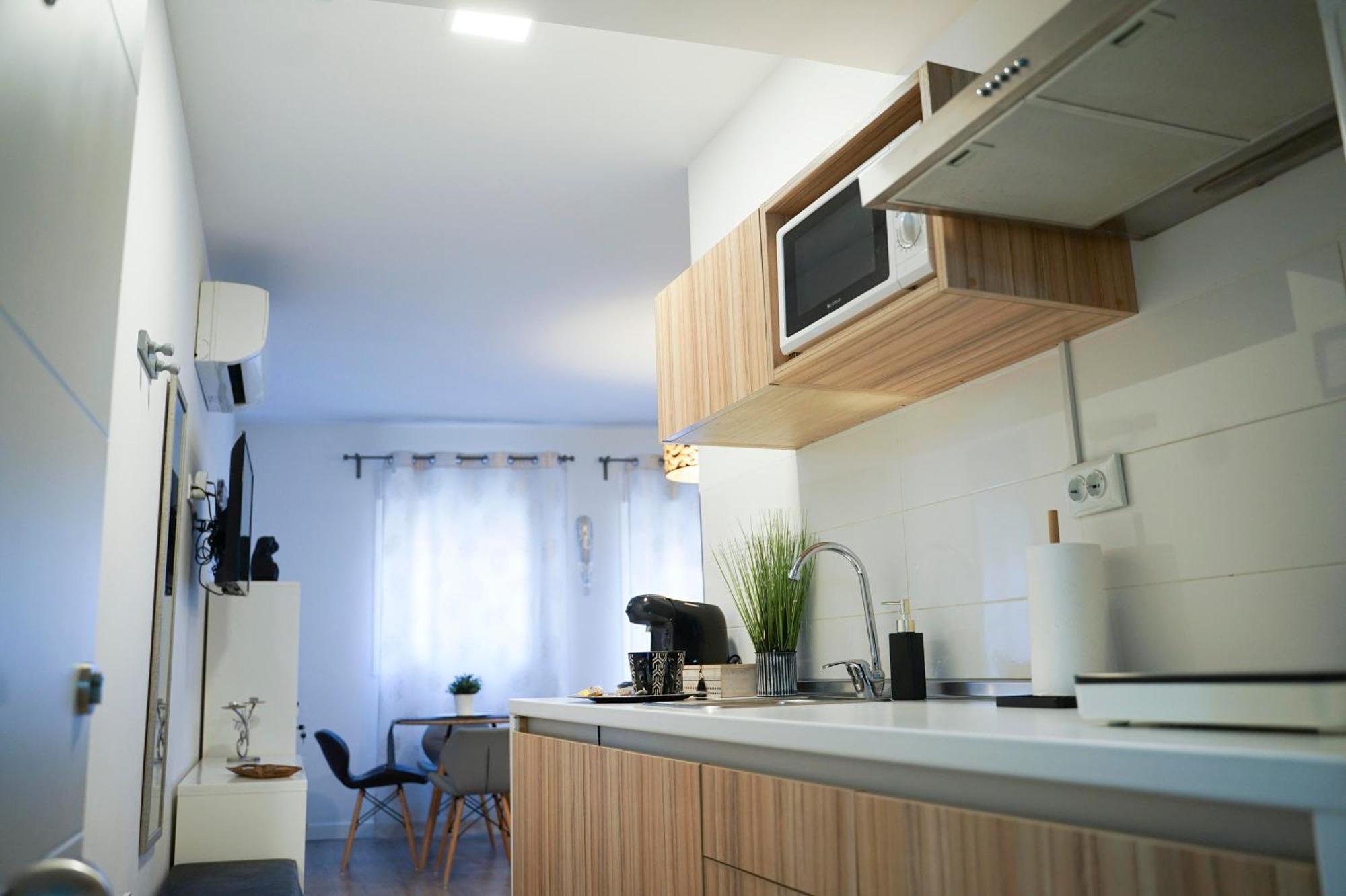 Apartamentos Suites Cariatide بلاسينثيا المظهر الخارجي الصورة
