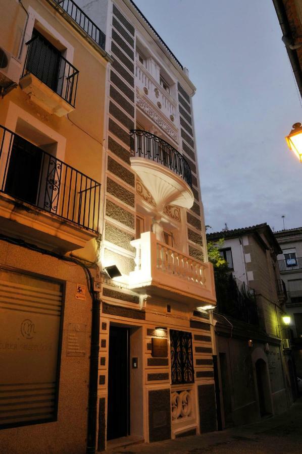 Apartamentos Suites Cariatide بلاسينثيا المظهر الخارجي الصورة